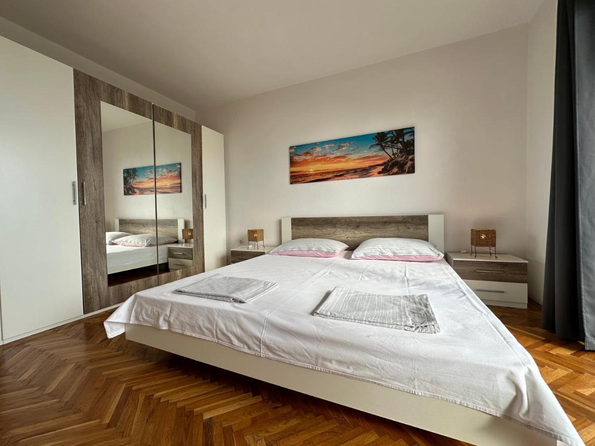 Apartments Matejcic Crikvenica Eksteriør billede